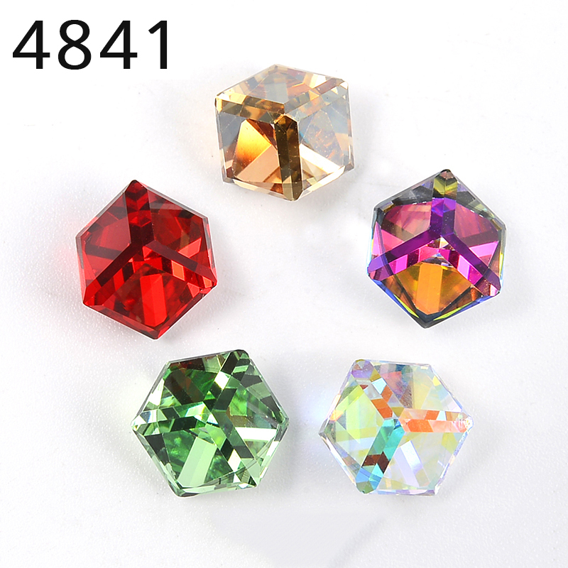 Rhinestone Nail Gem - (1 adet) 4841 Küp Fantezi Taş